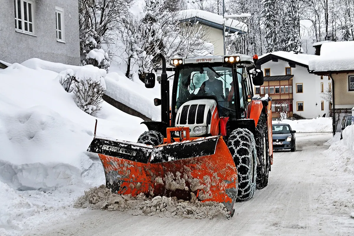 Winter Gritting Routes Explained: Which Mercia Roads Get Treated First and Why